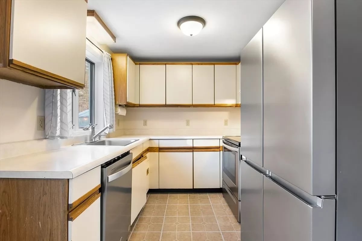 23 Old Stagecoach Rd #20