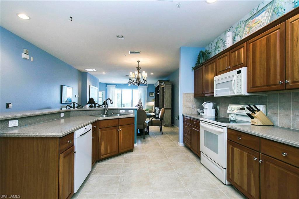 20011 Sanibel View Cir., #205