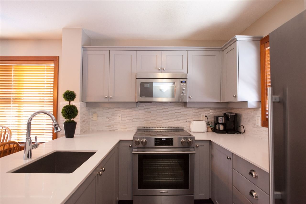13-4661 Blackcomb Wy