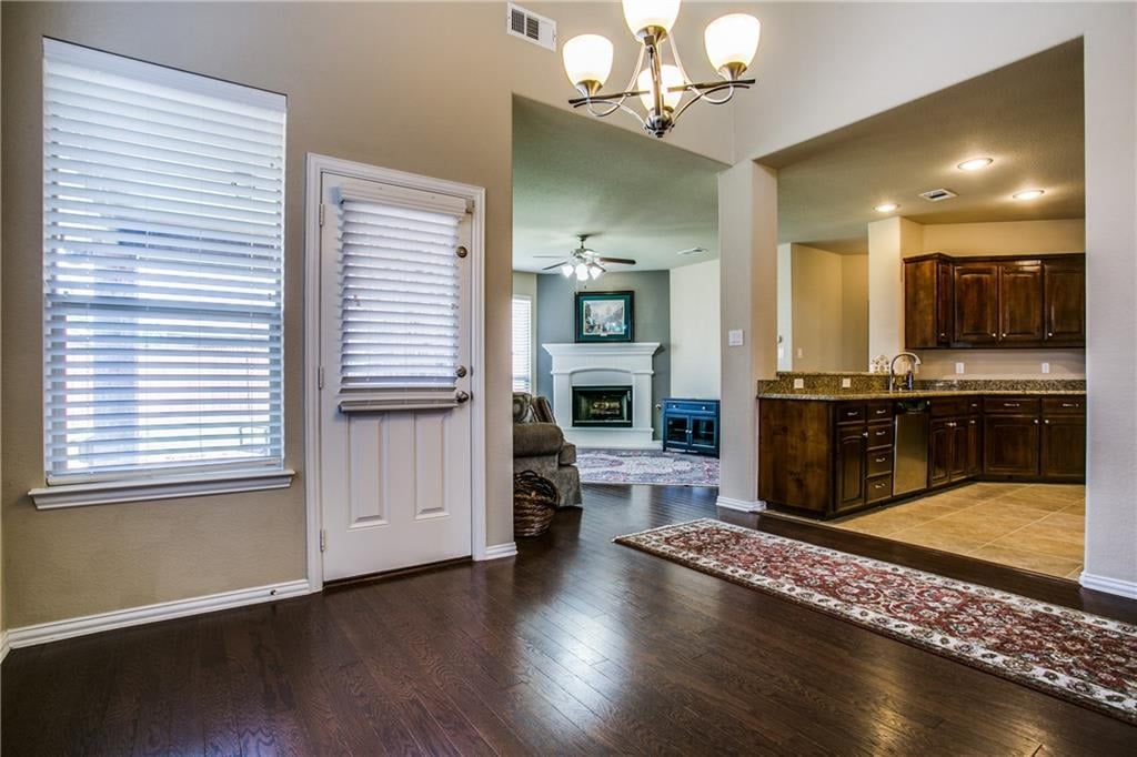 2709 Triangle Leaf Dr