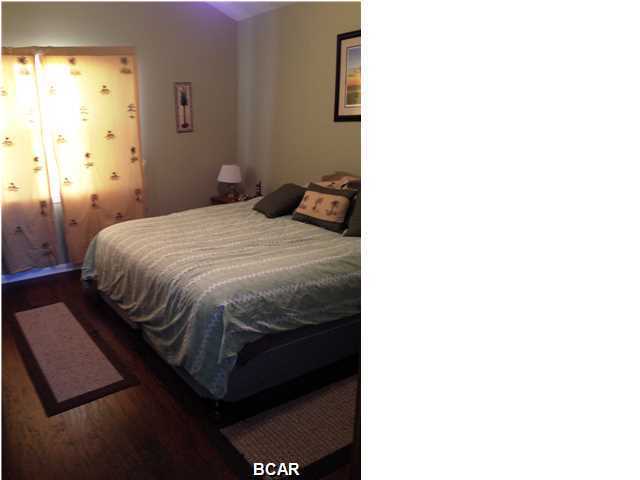 817 W 26th Street