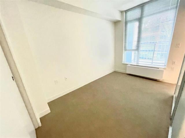 207-8940 University Cres
