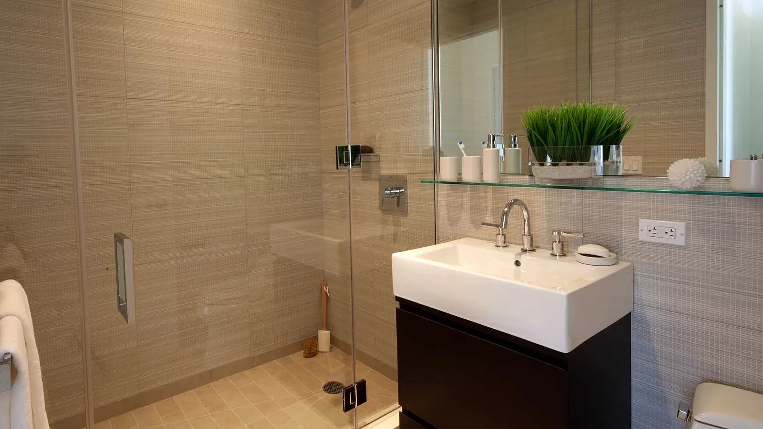 105 W 29th St Apt 27C