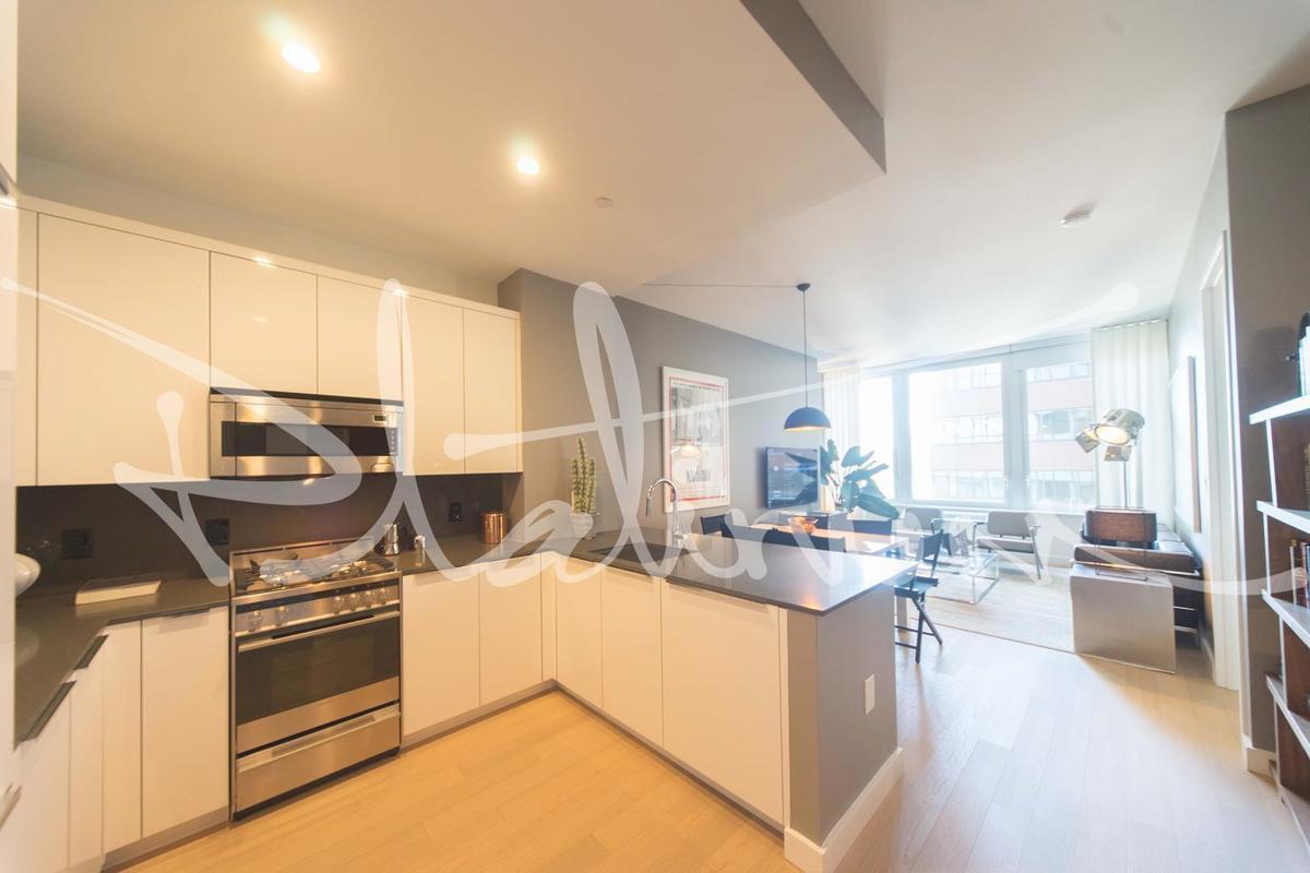 180 Water Street, Apt 1906