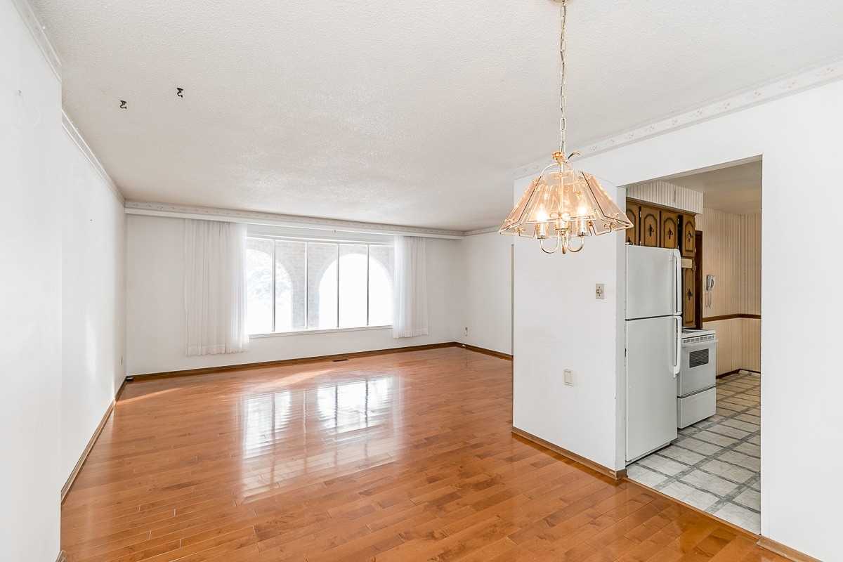 2944 County Rd 50