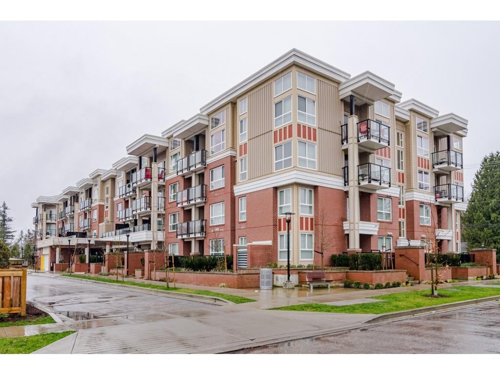 112-10688 140 St