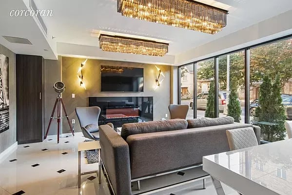 1753 East 12th St. Unit: 5B