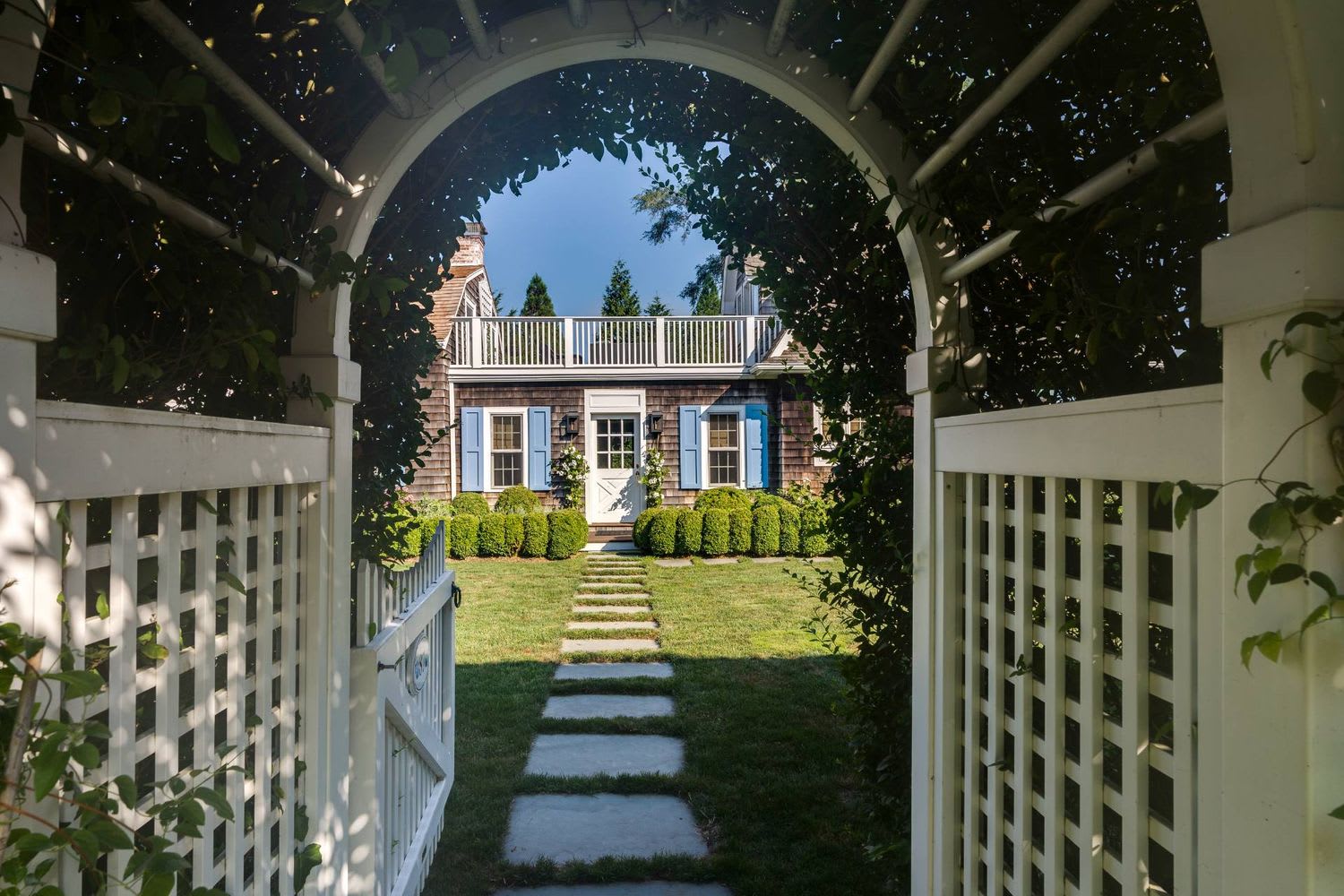 Modern Living & Historic Charm in Waterfront West Mecox