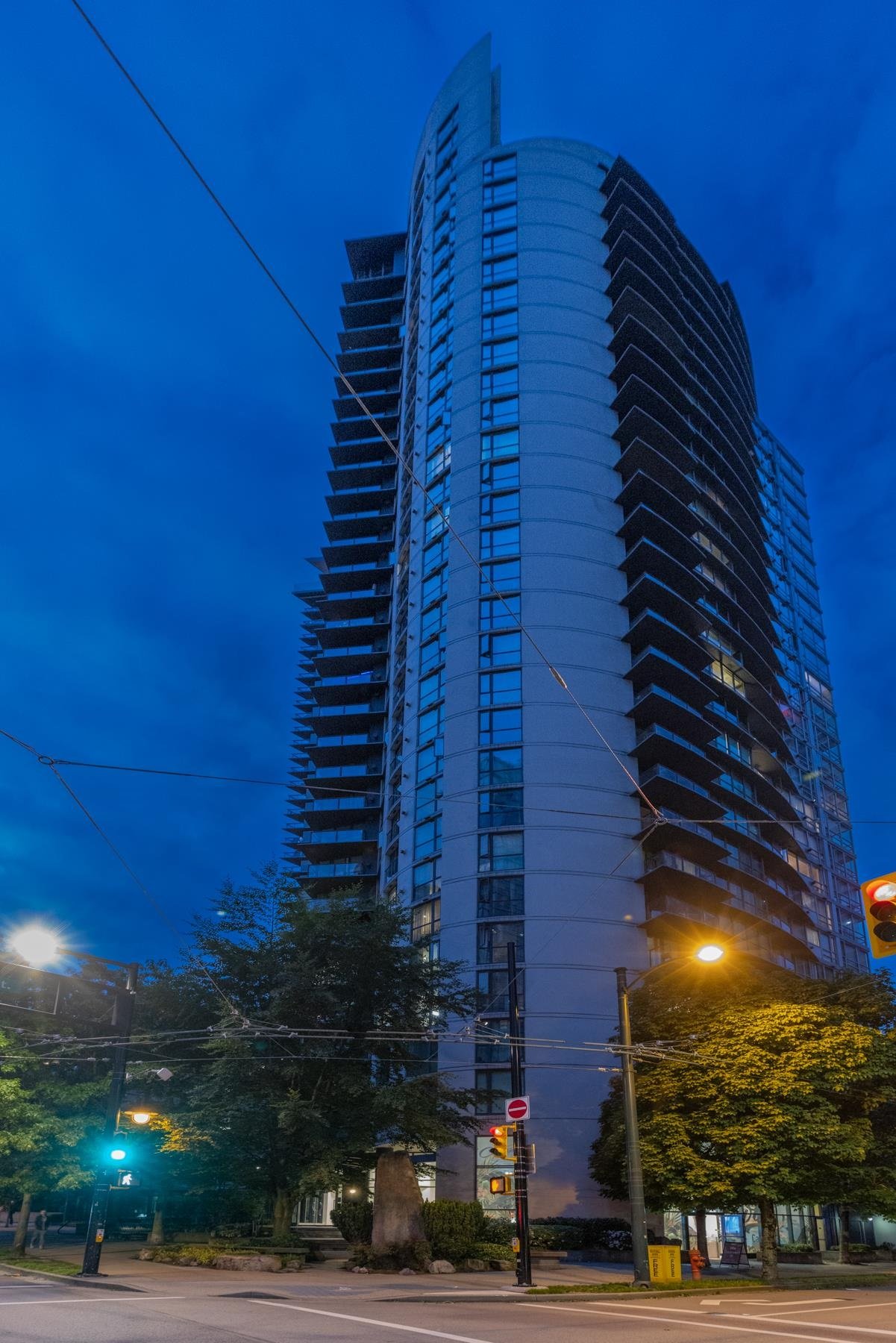 605-501 Pacific St