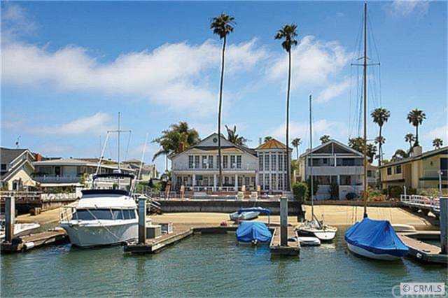 928 E Balboa Blvd
