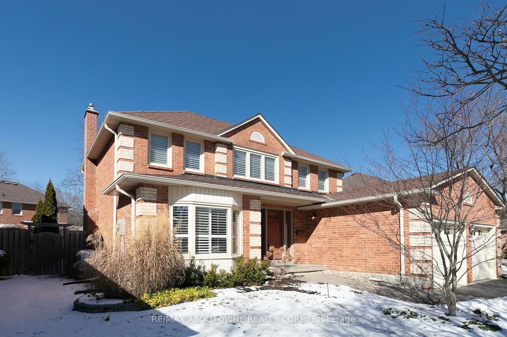 330 Claremont Crescent Oakville