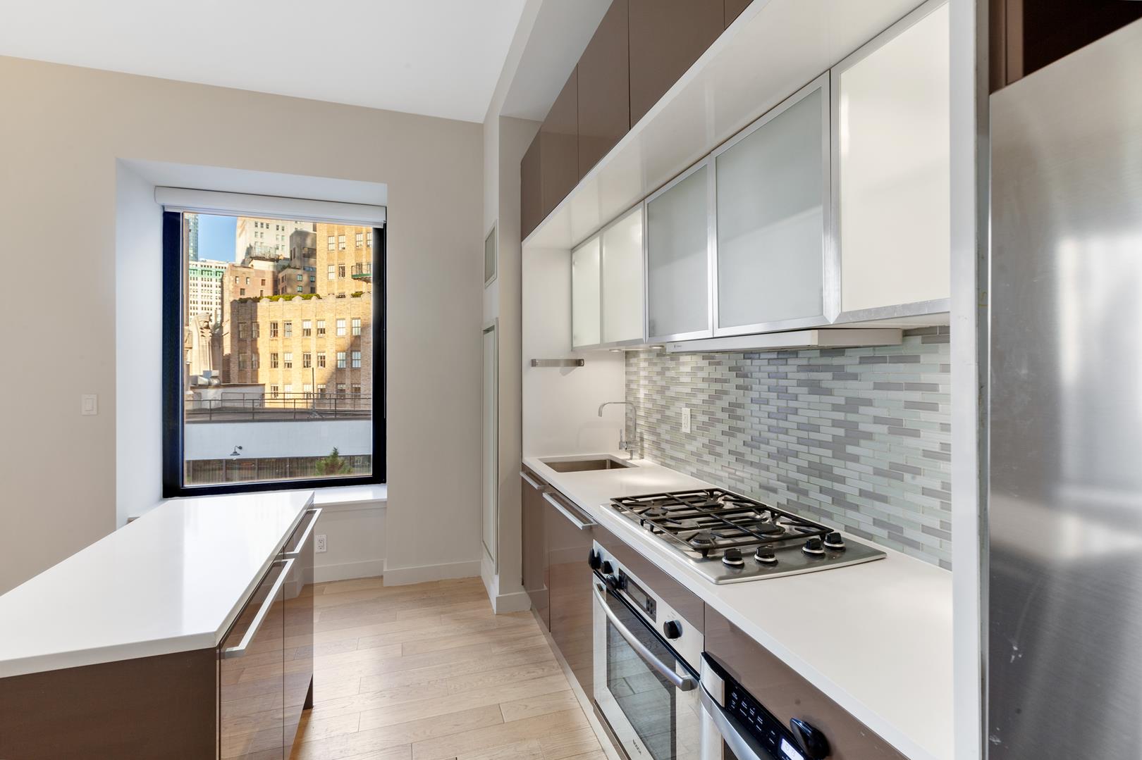 75 Wall Street, Apt 22-F