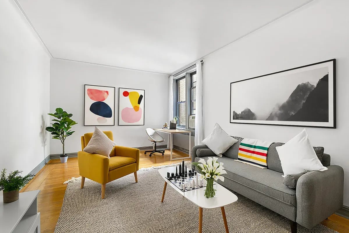 225 West 25th Street Unit: 2F