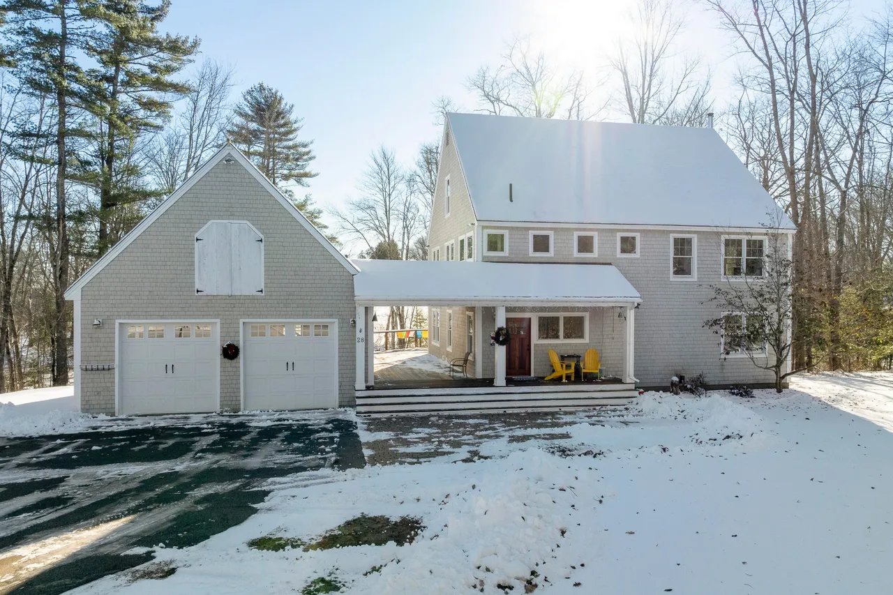 New Listing: 28 Nissen Farm Lane, Damariscotta, ME 04543 – $975,000