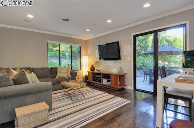 285 Orchard Rd