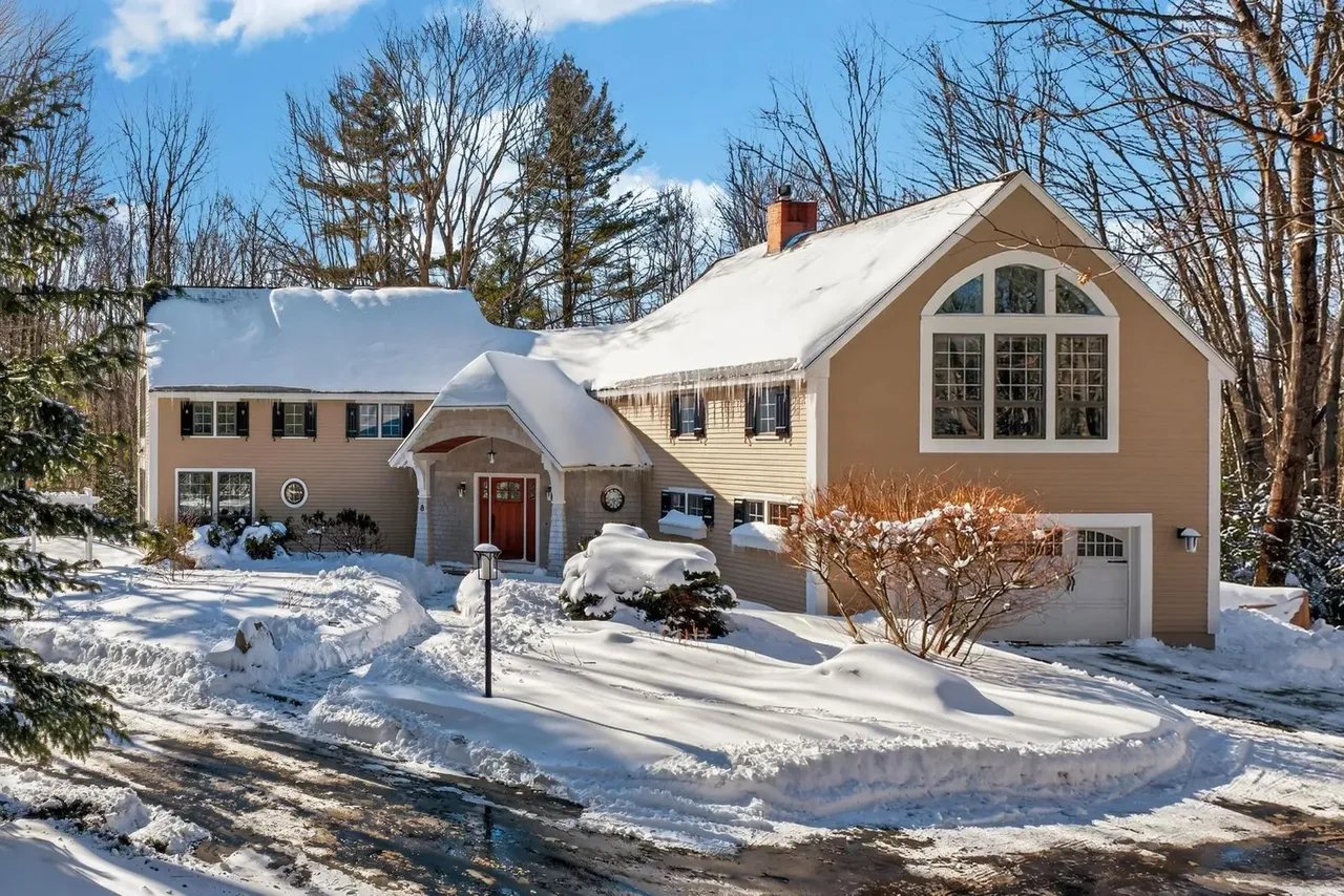 New Listing: 8 Tyler Brook Road, Kennebunkport, ME 04046 – $1,850,000