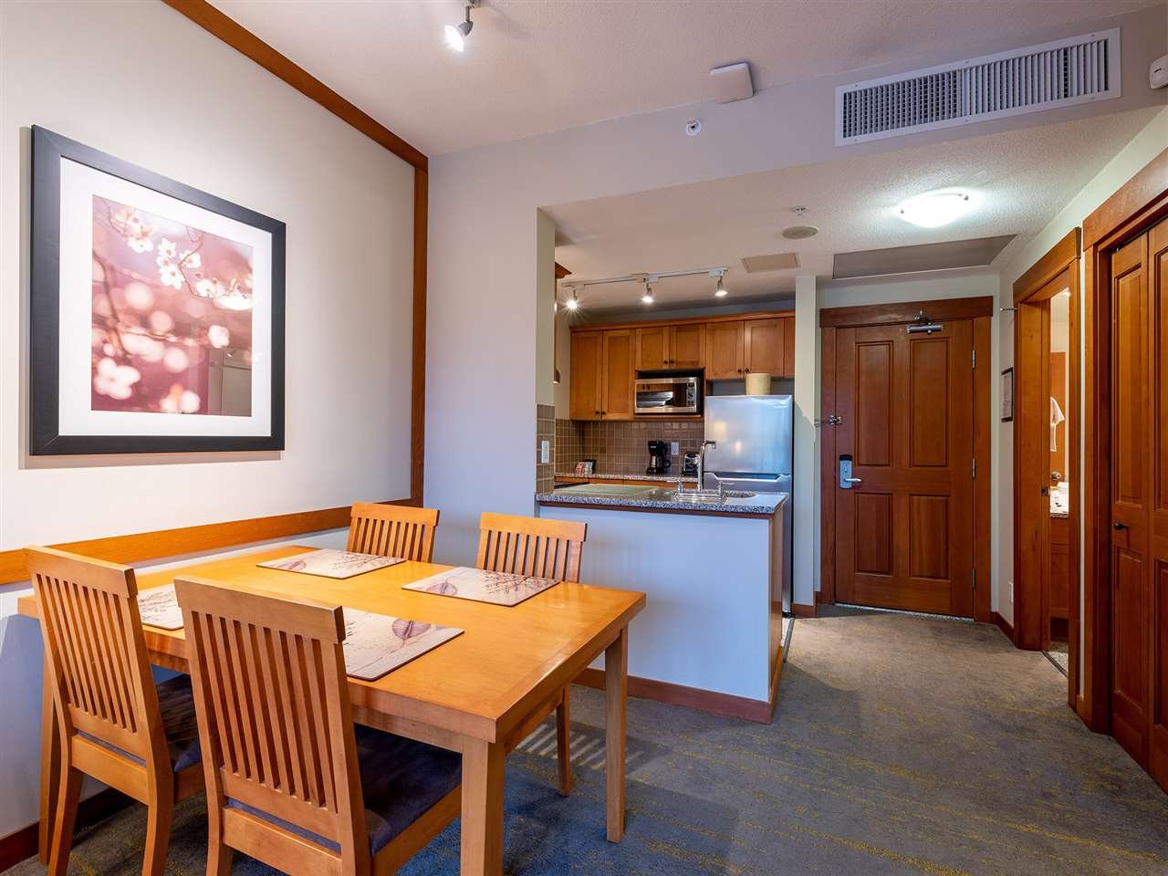615-4320 Sundial Cres