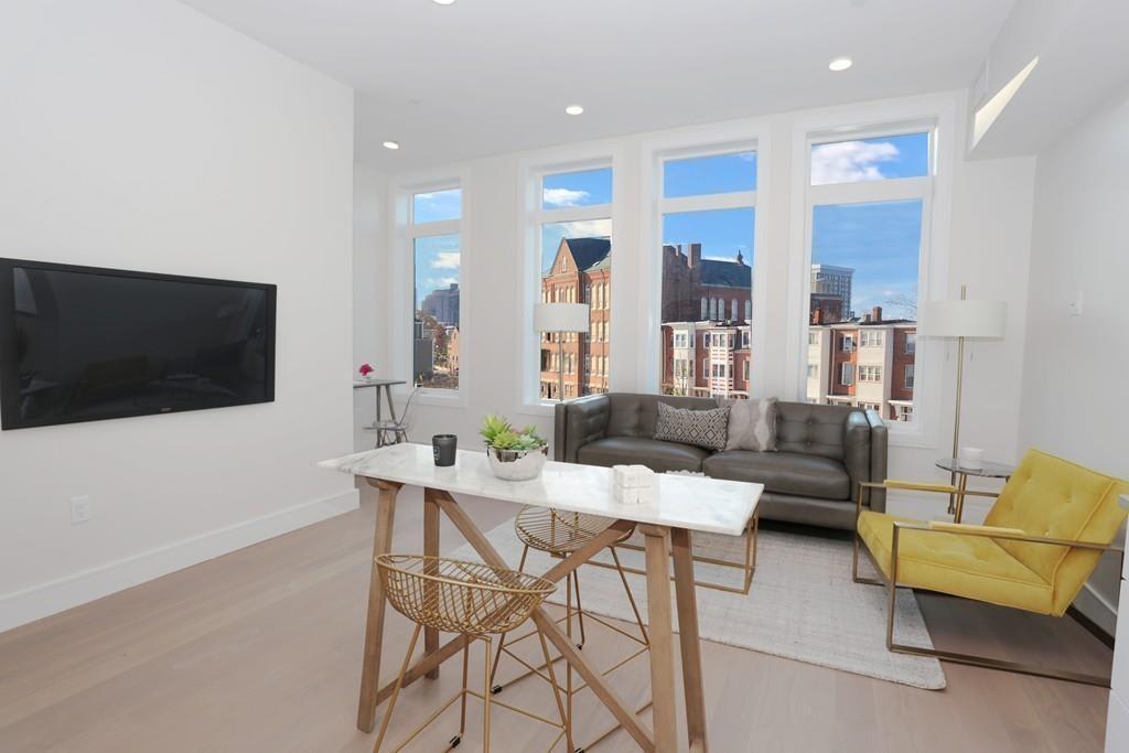 65 Meridian St #3