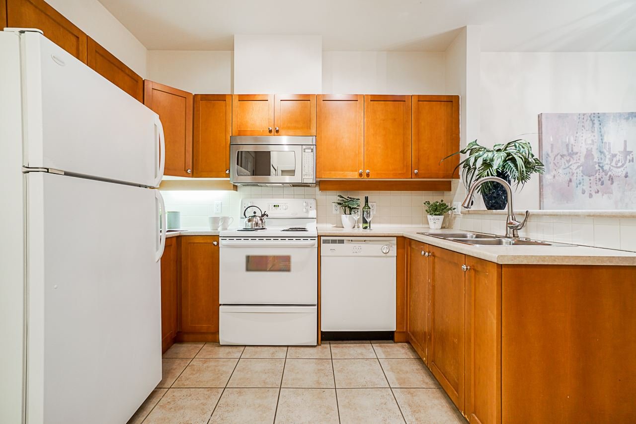 133-15 Sixth Ave