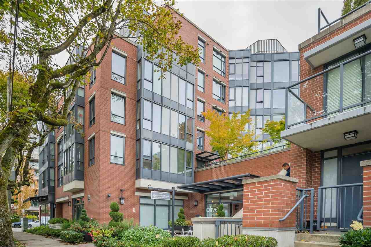 211-3228 Tupper St