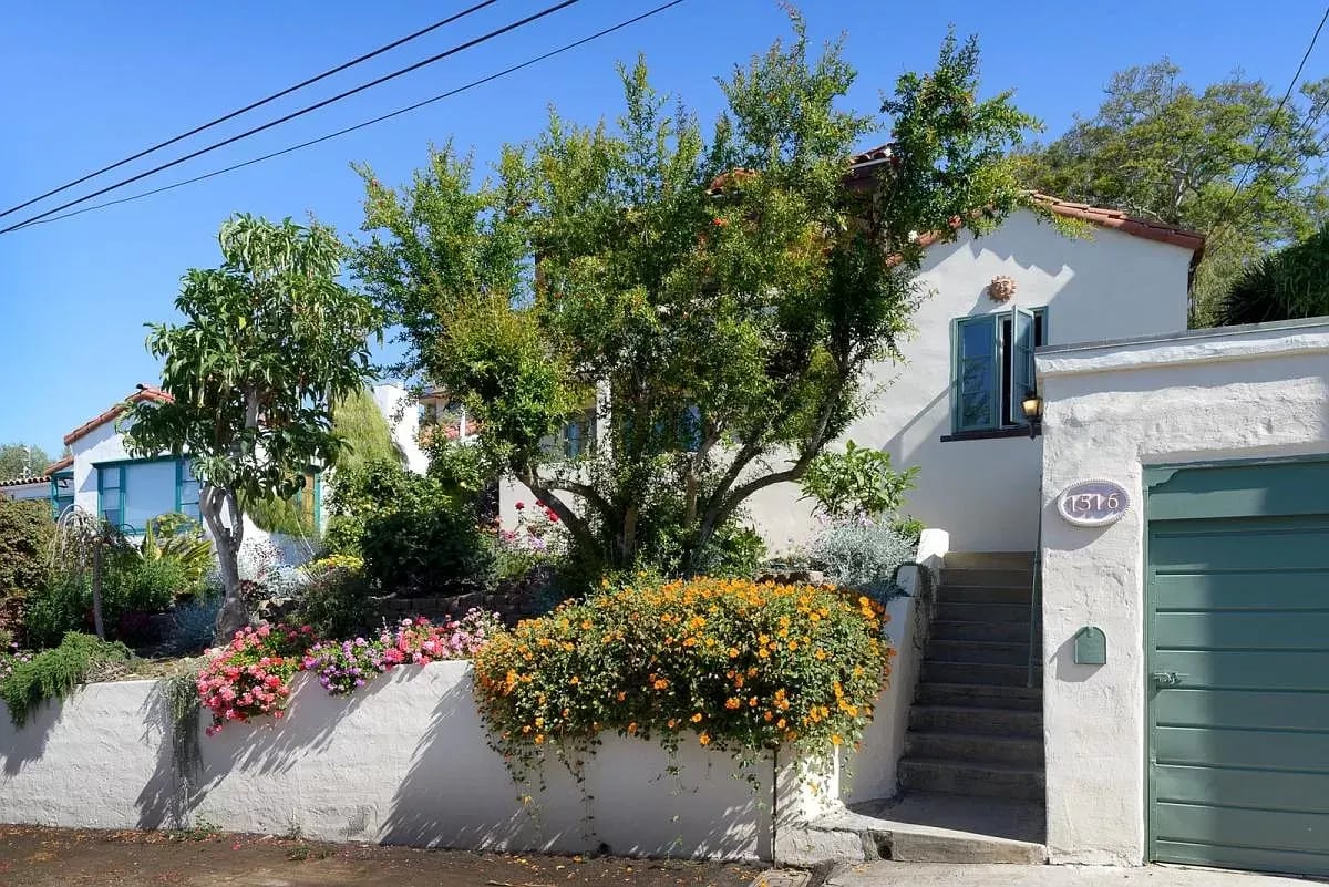 1516 La Vista Del Oceano Dr