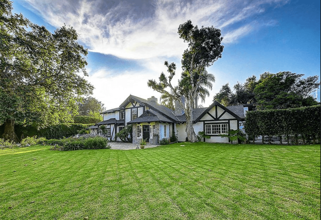 Bonsall Drive