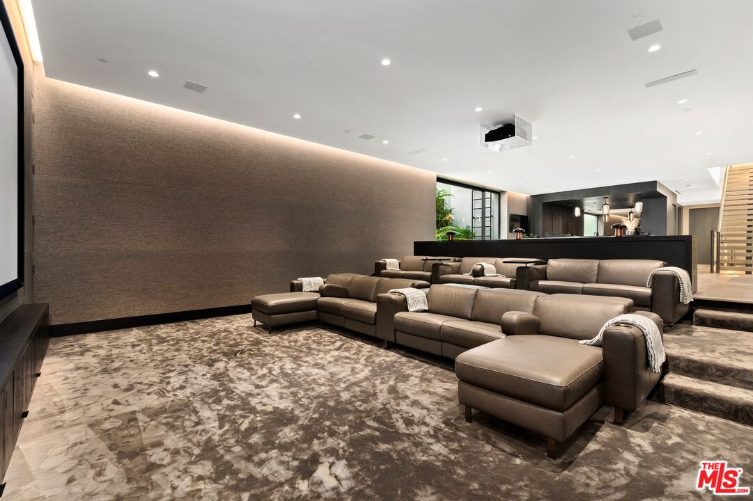 Luxe Estate
