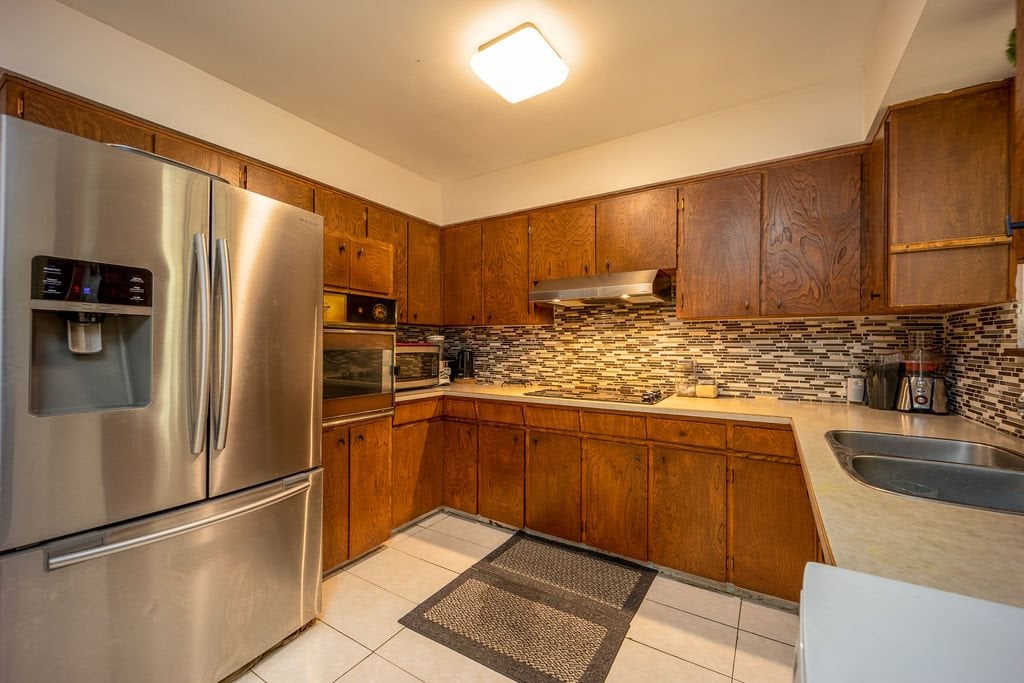 7460 Kraft Cres