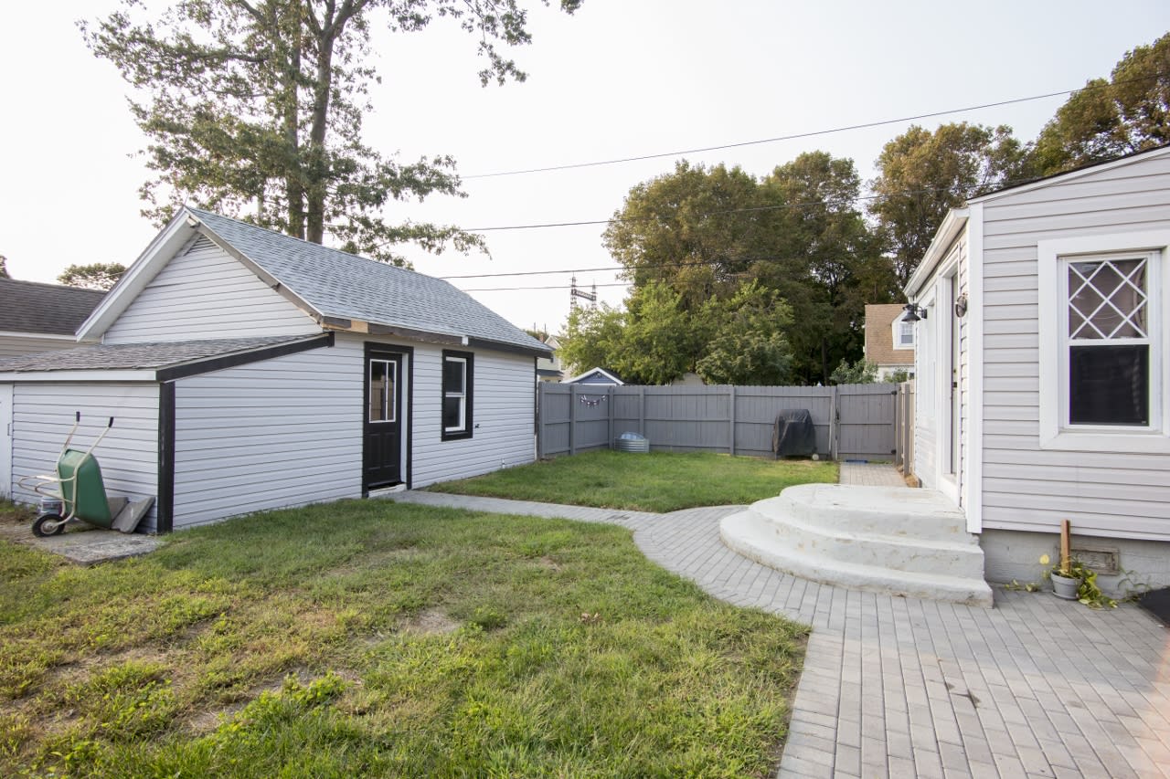 76 Daytona Avenue
