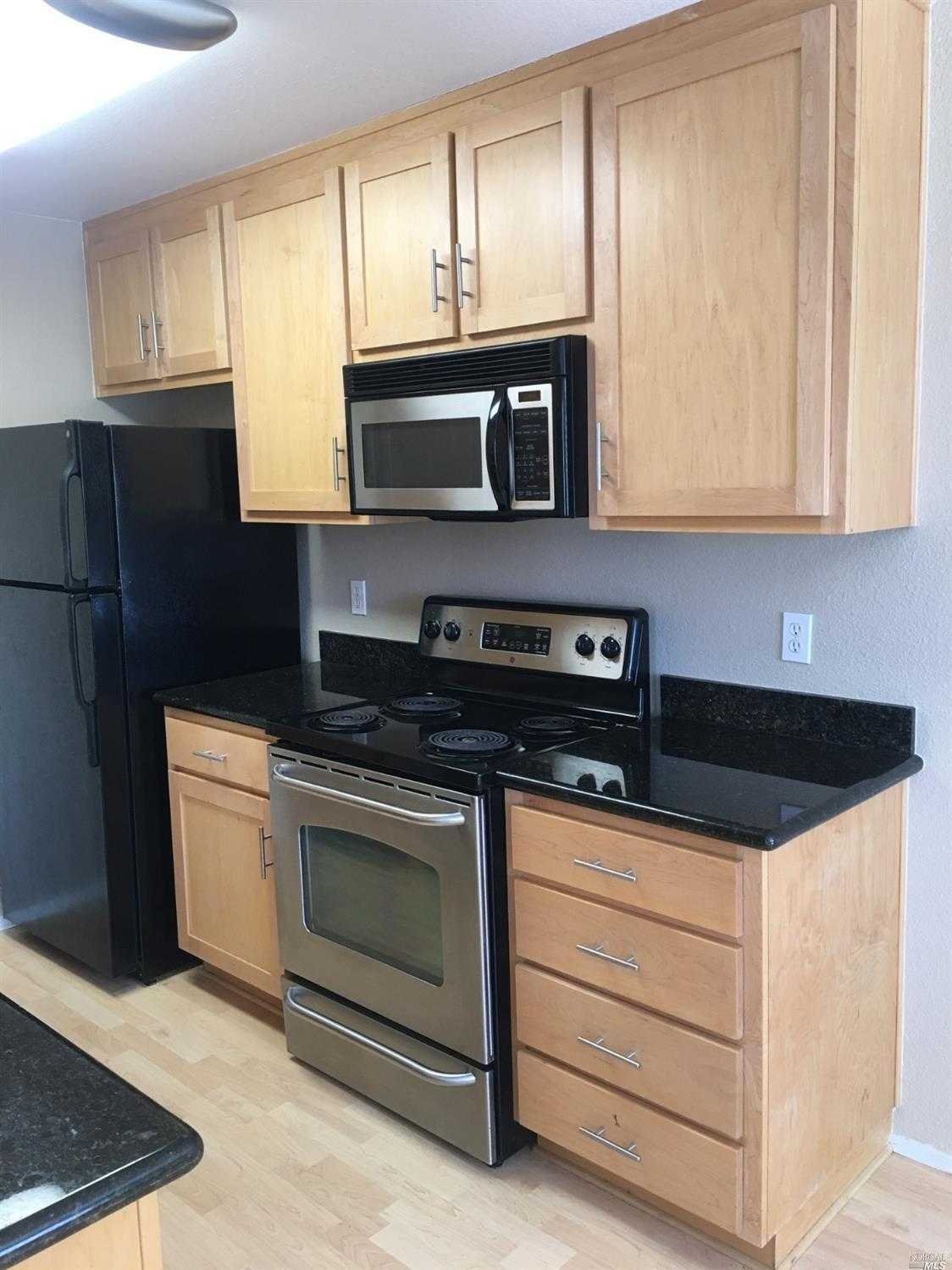 900 Cambridge Dr Unit 96
