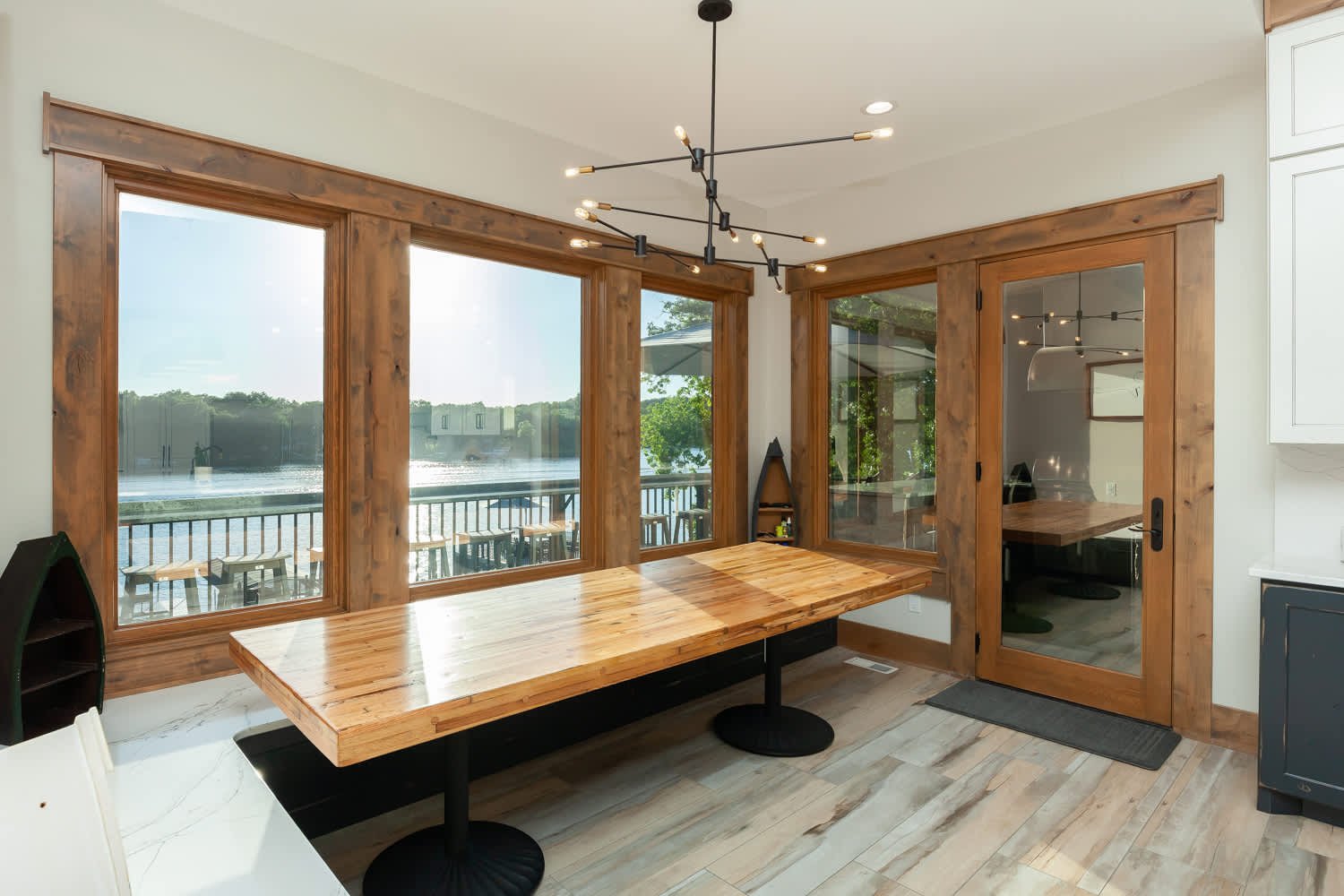 5065 Panorama Drive