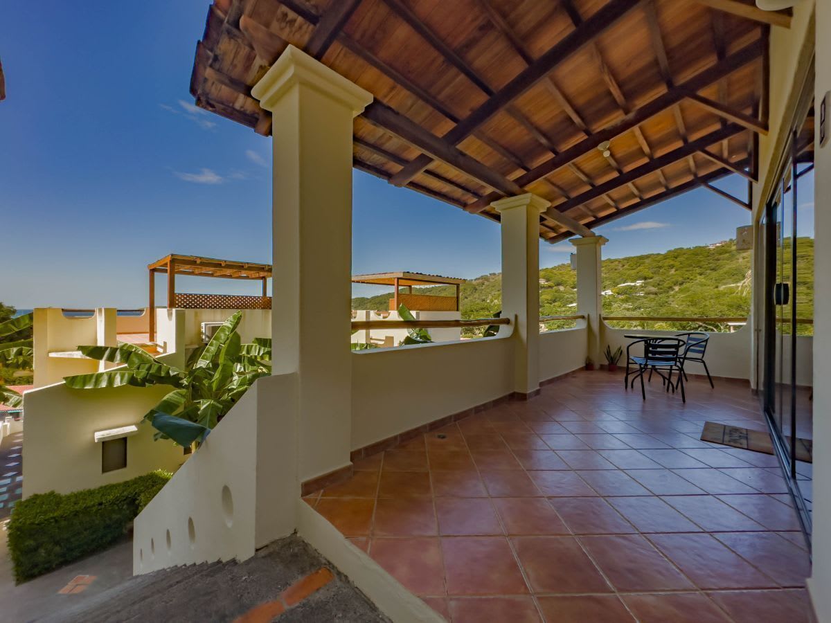 Panoramic Ocean View Townhouse in Playas del Coco