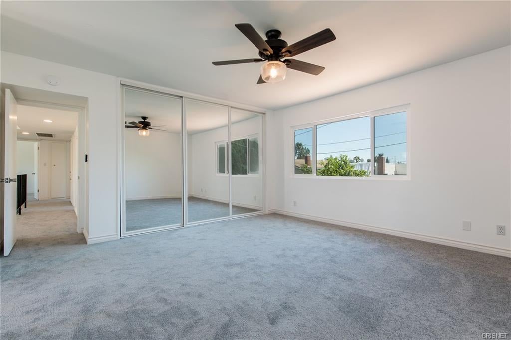 16834 Klee St Northridge, CA