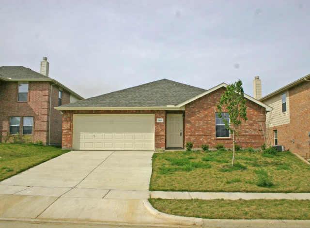 1465 Waterford Dr