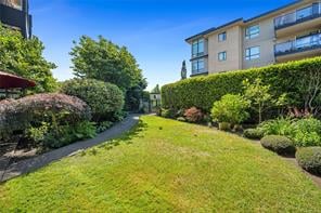 104-300 Waterfront Cres