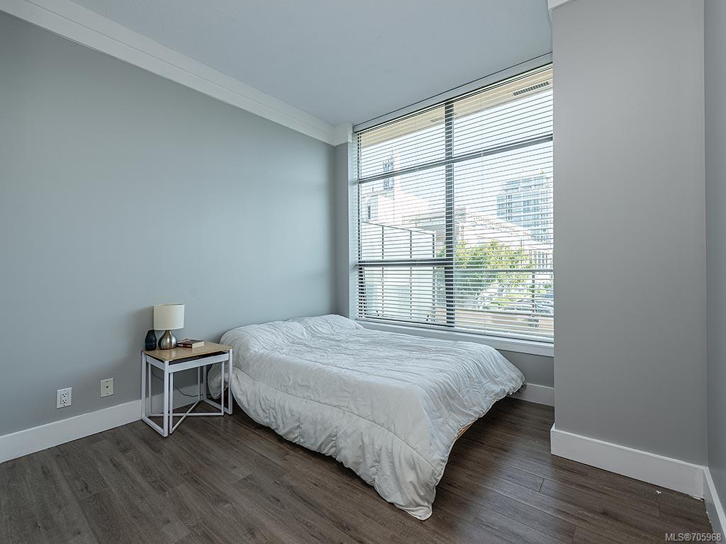 207-845 Yates St, Victoria
