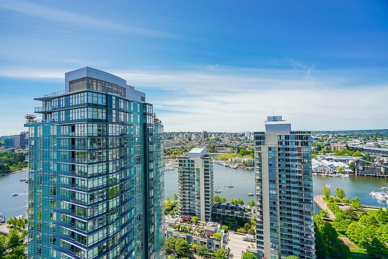 3001-1408 Strathmore Mews
