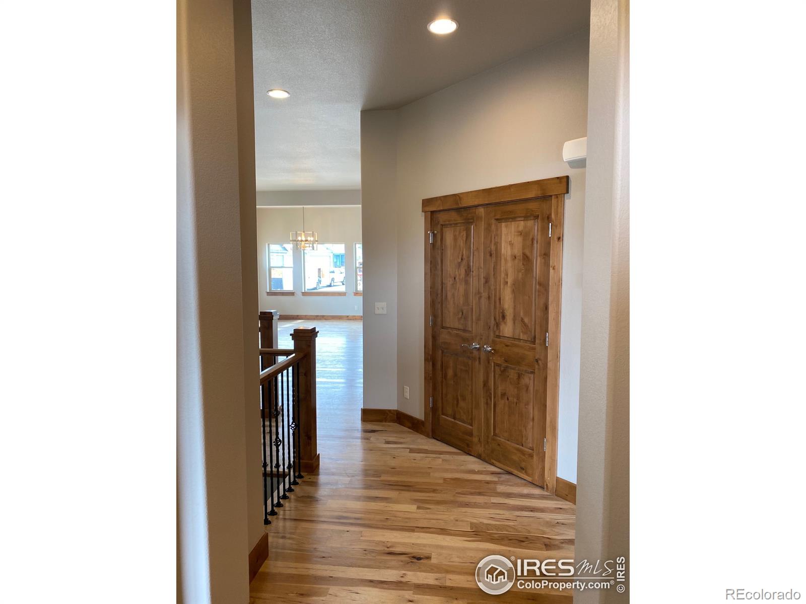 3689 Saguaro Dr