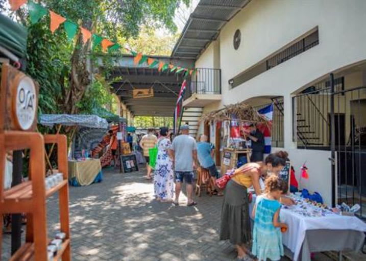 Thriving Commercial Building, Large Rest., New 15 Room Beachfront Hotel, Downtown Dominical