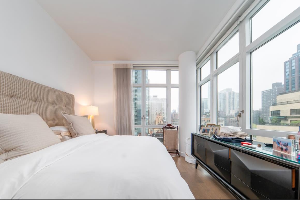 305 East 51st Street, Apt 10-F