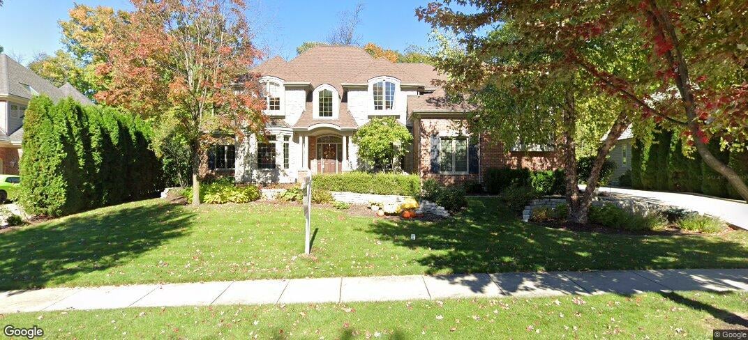 3021 Majestic Oaks Ln