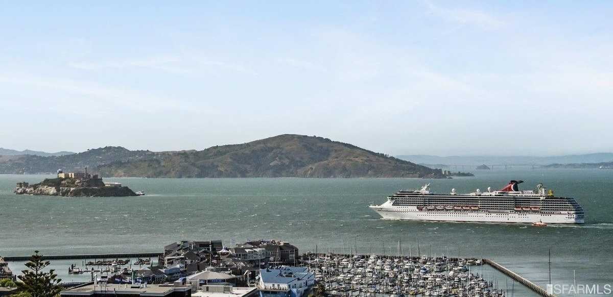 241 Telegraph Hill Blvd, #401+2