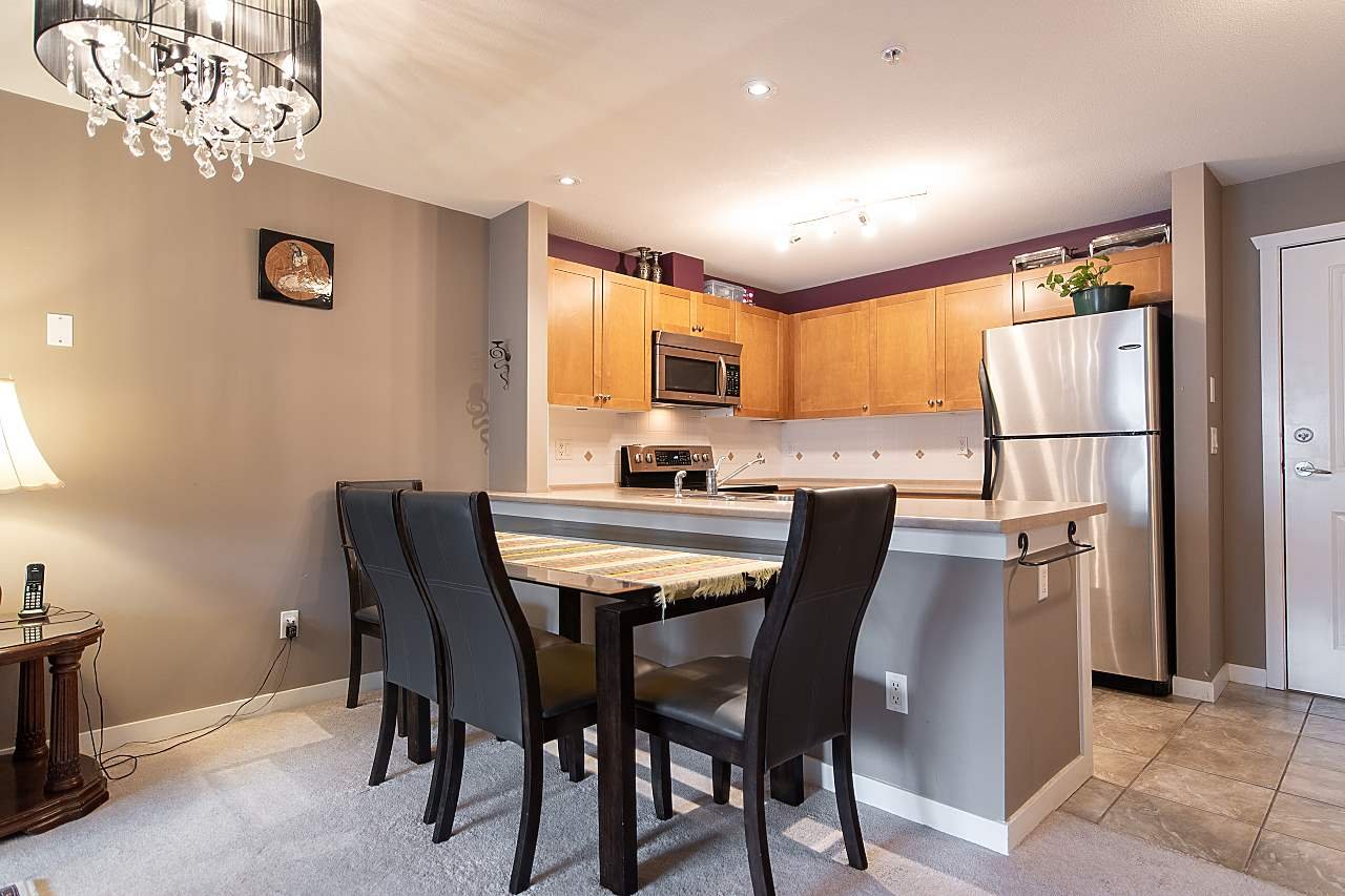 205-183 W 23rd St
