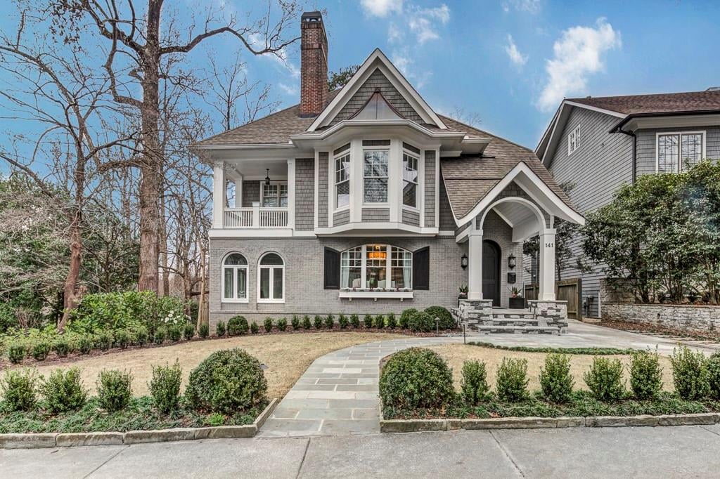 141 Huntington Road NE