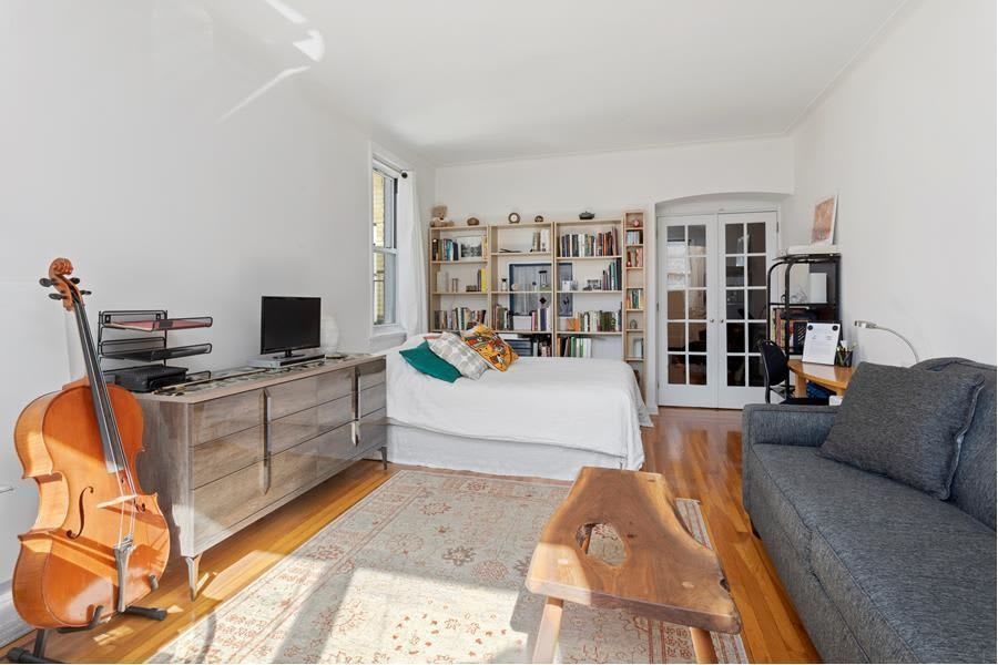 310 West 55th Street, Apt 6K