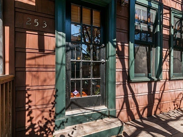 253 River St, #1