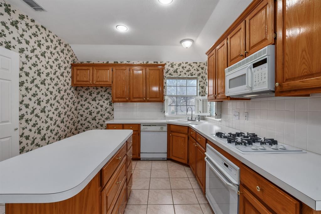 1417 Deer Trail