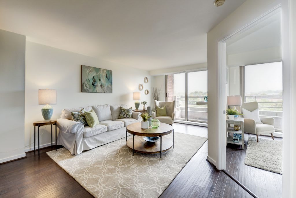 New Listing! 2 Bed/1 BA Condo With Parking & Storage