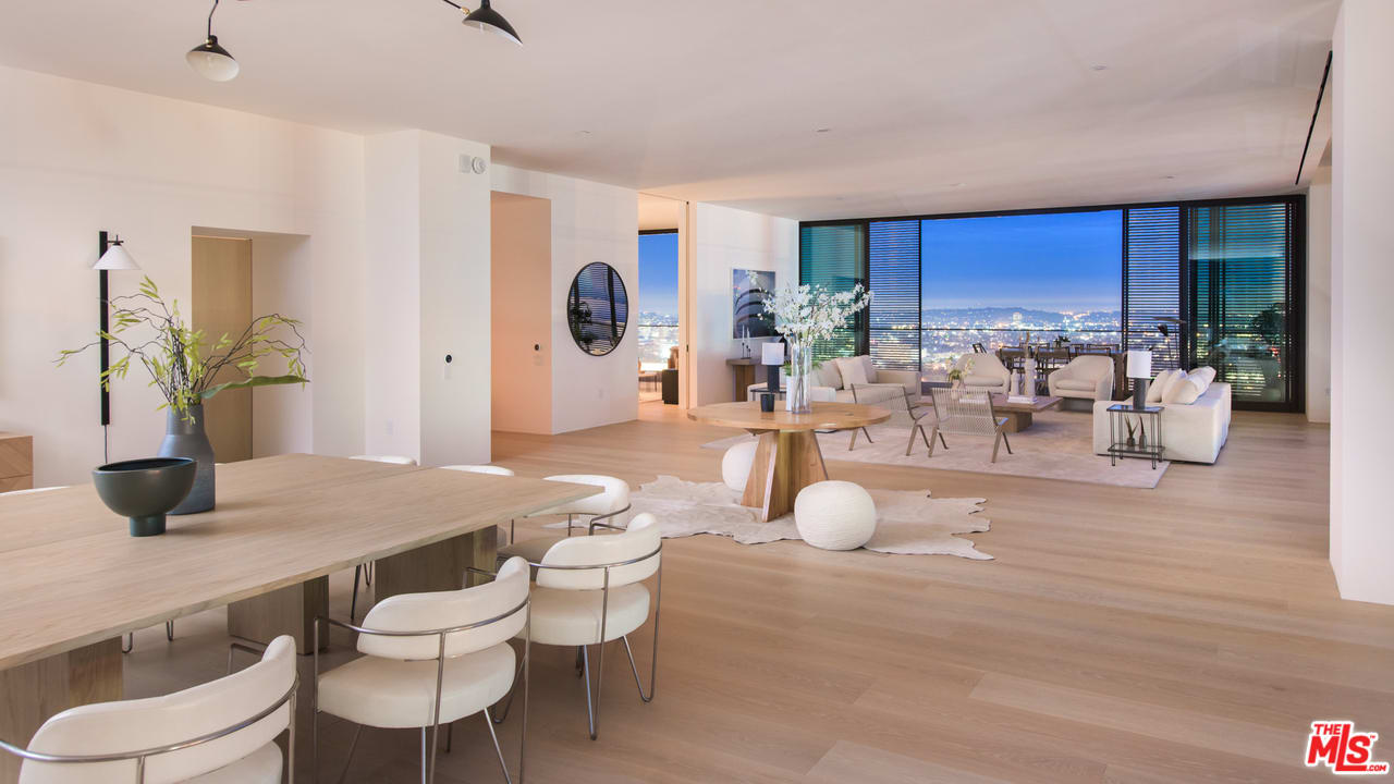 9040 Sunset Blvd, Unit PHA
