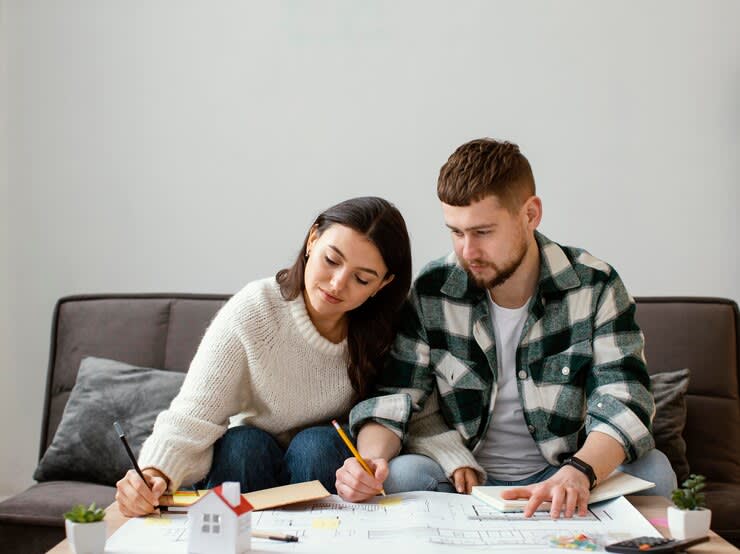 couple writing plans